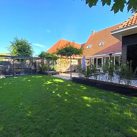 Holiday home De Oude Slaght- Luxe Met Buitensauna Zaandam